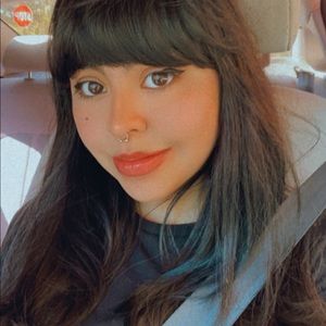 Meet your Posher, Jacqueline